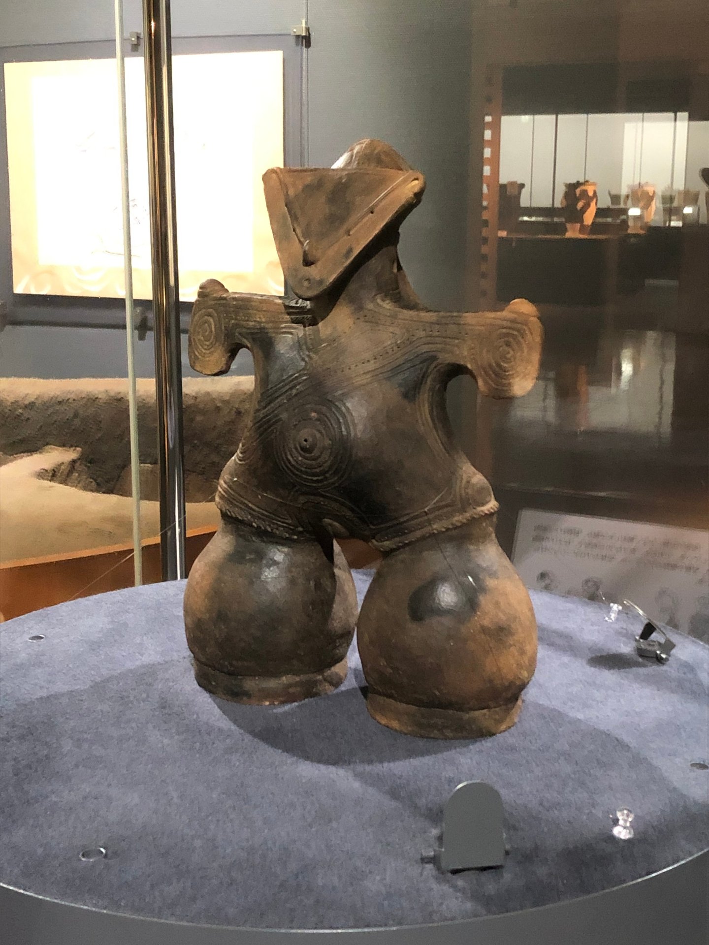 土偶（仮面の女神）