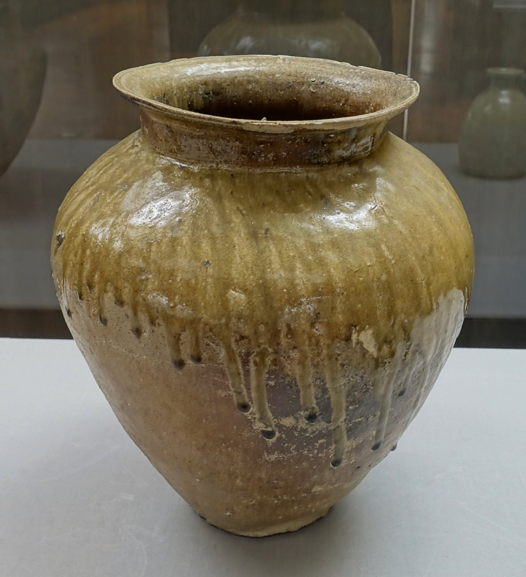 Jar with ash glaze, Tokoname ware
